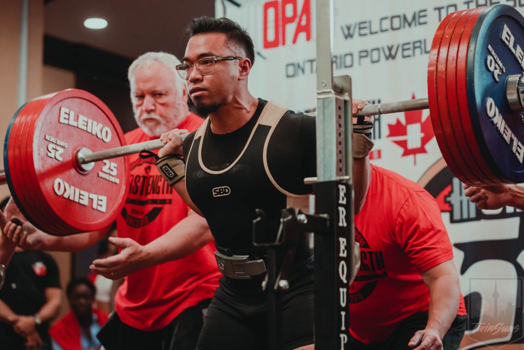Mark Tobias squatting in Ontario Provincials 2022.