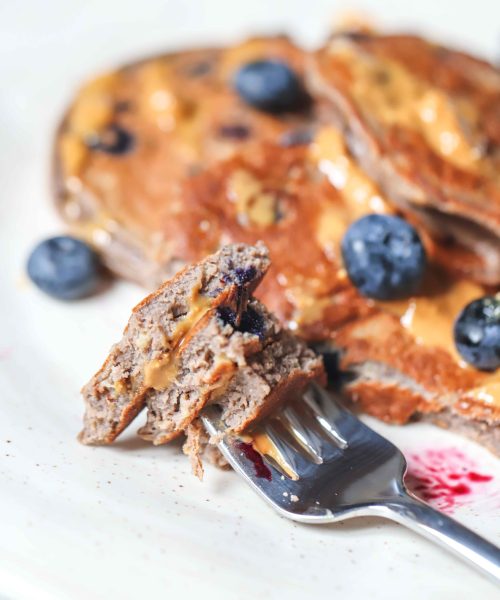 high protein blueberry pancakes